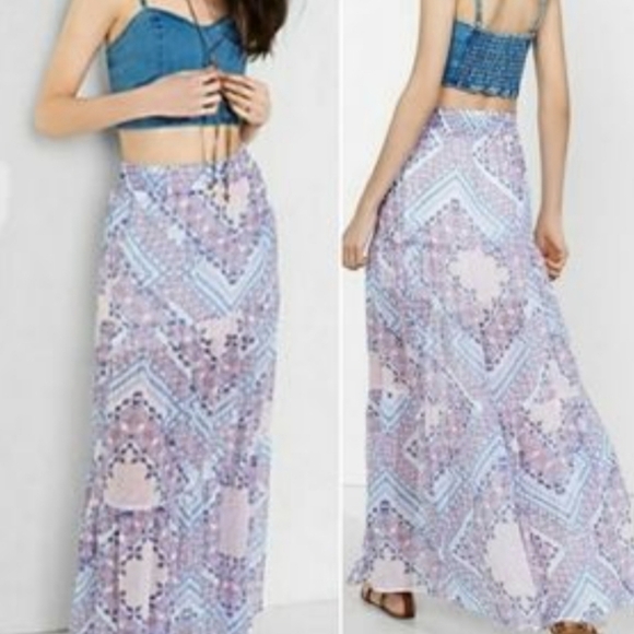 Express NWT Boho Hippie Soft Girl tiered flowy maxi skirt medium - Picture 1 of 11